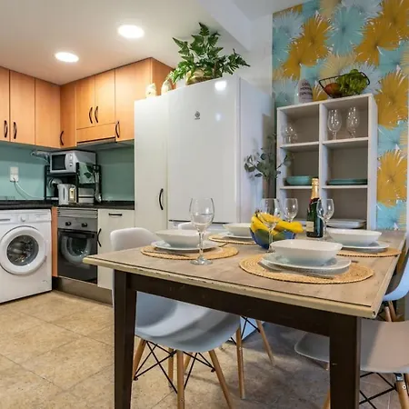 Honolulu Acogedor Calido Wifi Parking Lägenhet *